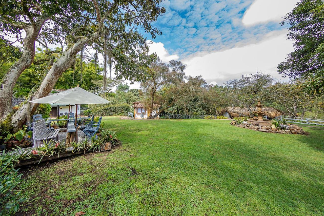 ריונגרו Ayenda Llanogrande Inn מראה חיצוני תמונה